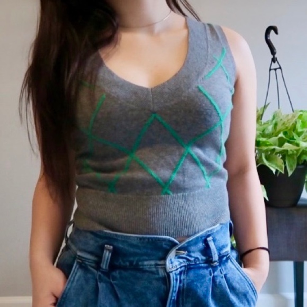 Sweater Vest